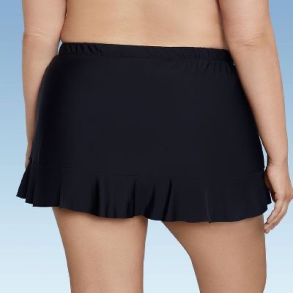 NWT Aqua Green UPF 50 Ruffle Swim
Skirt in Black Sz 2X. - Picture 3 of 9